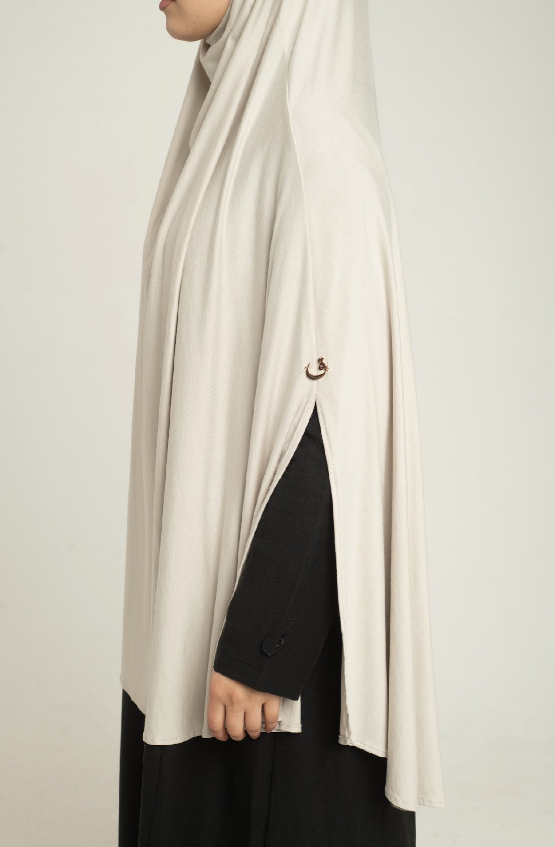 Dried clay slit sleeve Khimar