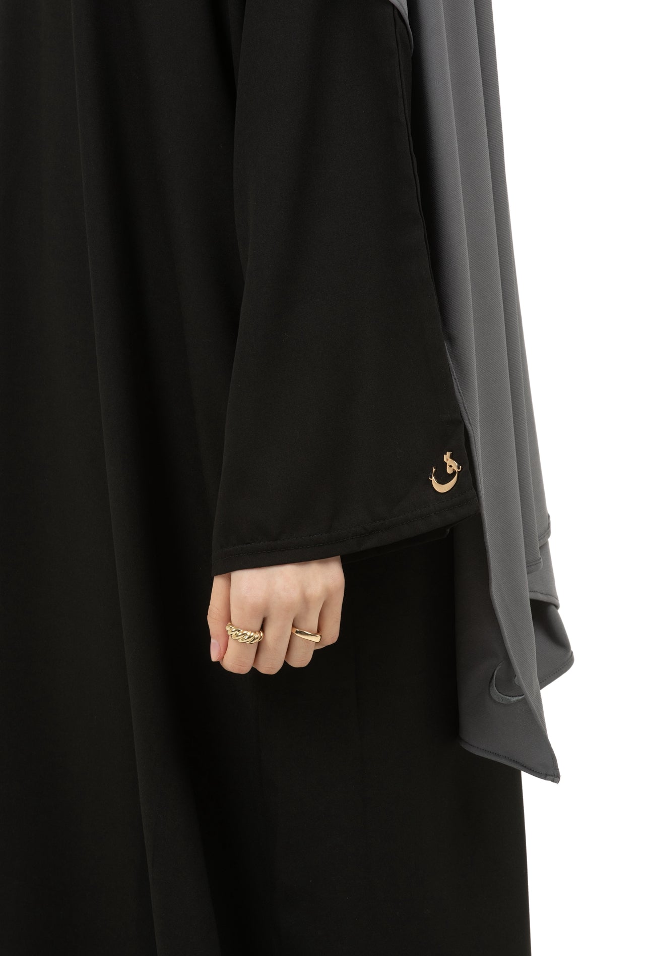 Black abaya