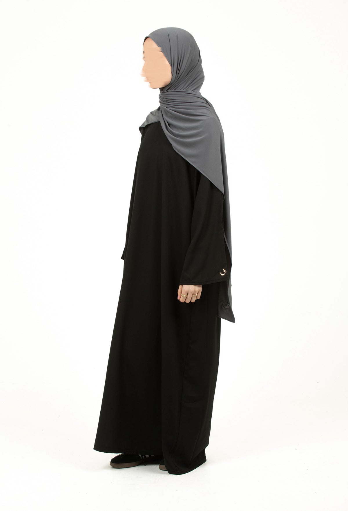 Black abaya