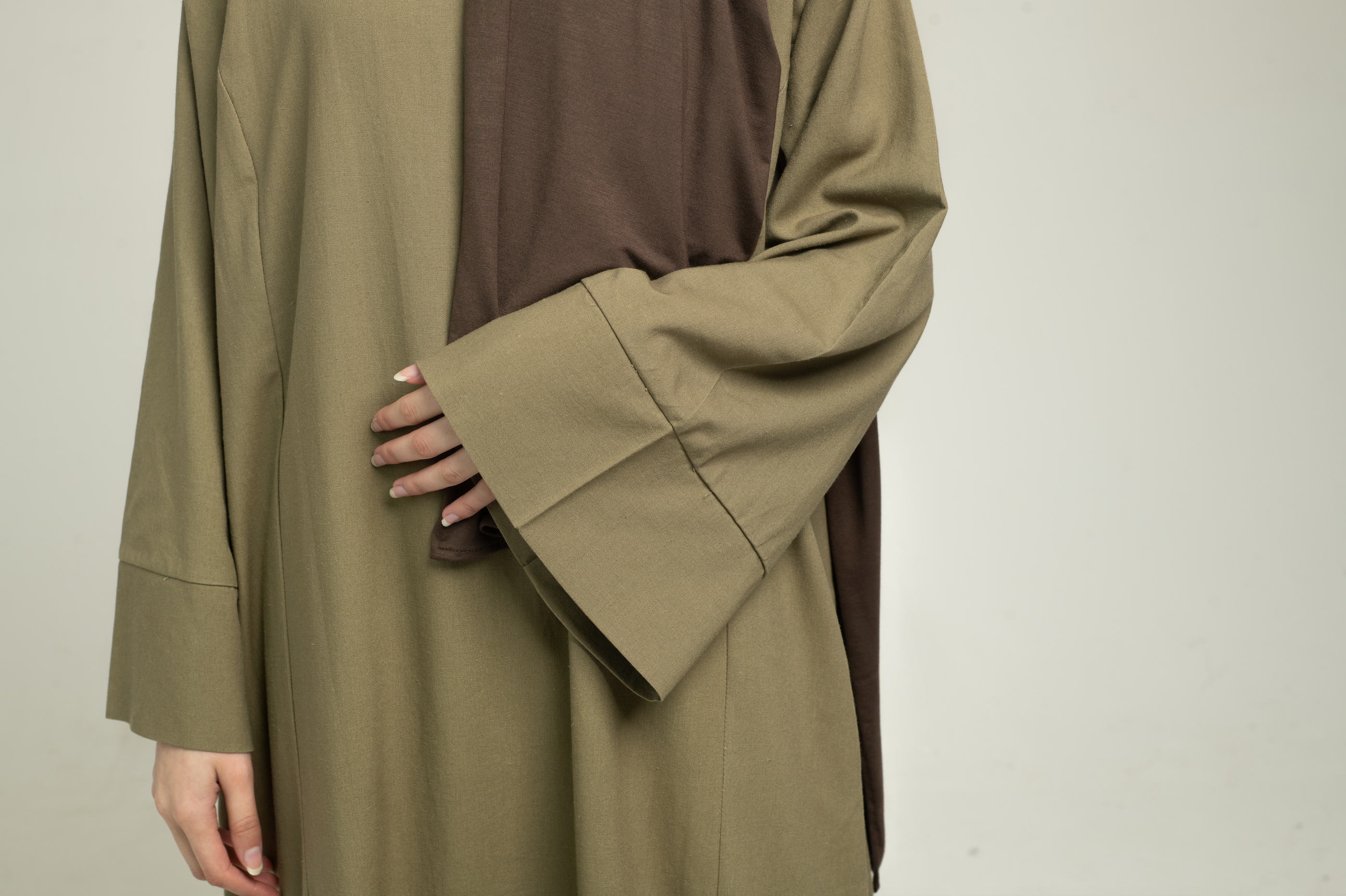 Linen Abaya - Light Moss